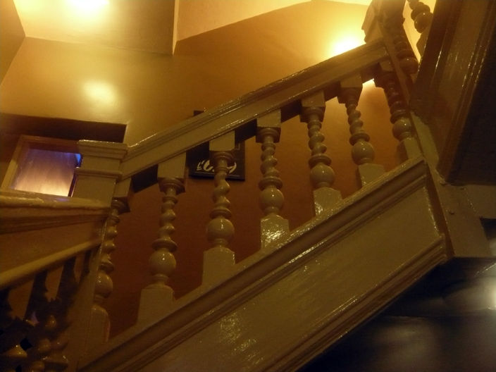 A staircase in the Library bar on Saddler Street (the extension of the Bailey), almost certainly contemporary with the one at St Cuthbert's Society, and perhaps made by the same craftsmen. 